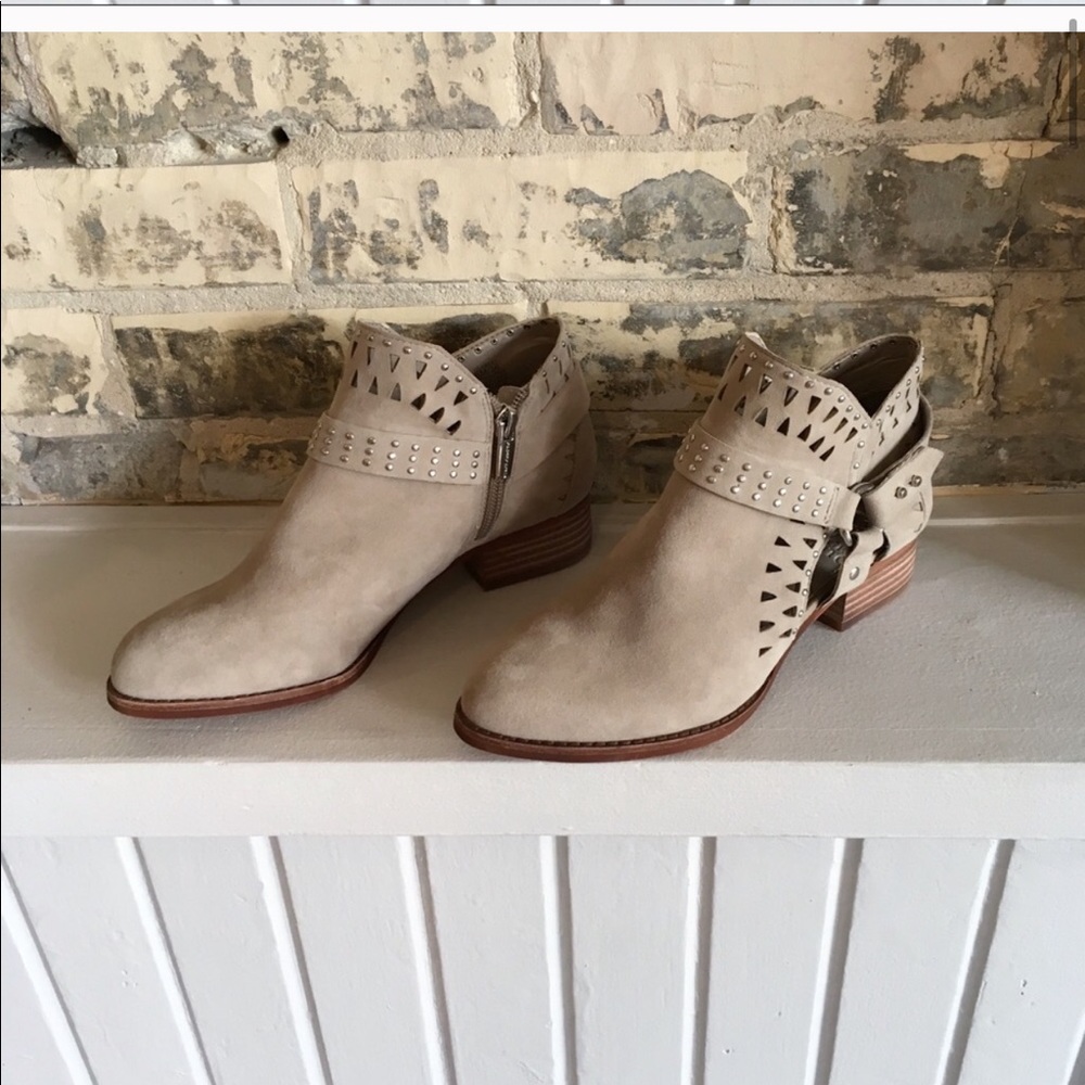 Vince Camuto Calley boots - Picture 3 of 7